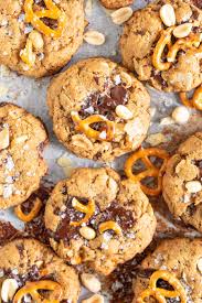· in a large bowl, place the flour, xanthan gum, baking soda, salt, and granulated sugar, and whisk to . Peanut Pretzel And Potato Chip Chocolate Chip Cookies Refined Sugar Free Gluten Free Dairy Free Cloudy Kitchen