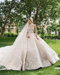 Elie Saab S Son Elie Saab Jr Married Christina Mourad Who Goes By Kika In Beirut L Elie Saab Wedding Dress Beautiful Wedding Dresses Fitted Wedding Dress