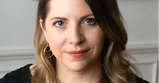 Alison Paquette's Instagram, Twitter & Facebook