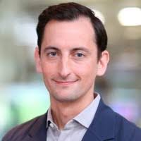 Alex Buss's Instagram, Twitter & Facebook