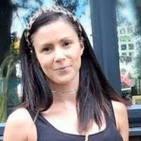 Carly Carr's Instagram, Twitter & Facebook