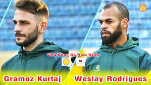 Đối thủ phải bằng tuổi với tôi: Ocdsmtgy7rkc M