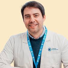 Dr. Cristóbal Moreno León