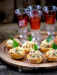 салат с корейской морковью и копченой курицей и грибами Salat Iz Gribov S Korejskoj Morkovyu V Tartaletkah Recept Pitanie Recepty Vkusnyashki I Eda Dlya Vecherinki
