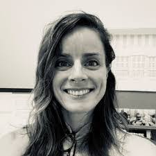 Kate Lenehan's Instagram, Twitter & Facebook