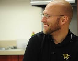 Bobby Elswick's Instagram, Twitter & Facebook