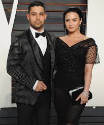 Easy by demi lovato & noah cyrus lyrics. Demi Lovato Hints Wilmer Valderrama Wedding Music Video