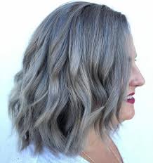 Enhancing the silver, leaving it be or opting to cover grey roots.if they're in the latter group and they want a natural look, you can actually use highlights to blend their grey hair, sweeping brighter ribbons through locks to disguise those silvery strays. Best Ideas How To Disguise Gray Hair With Highlights In 2021 Hair Adviser