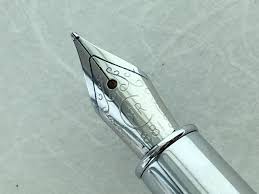 A chic, thoughtful gift for the coming season, this pen from cerruti 1881 is a great indulgence of penmanship. Cerruti 1881 Black Fountain Pen In Chrome Catawiki