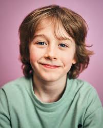 Welcome! Welcome to a new year at Hogwarts. Introducing Rory Wilmot as  Neville Longbottom, Amos Kitson as Dudley Dursley, Louise Brealey as Madam  Rolanda Hooch, and Anton Lesser as Garrick Ollivander.