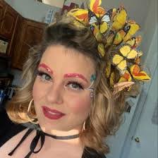 Holly Matlock's Instagram, Twitter & Facebook