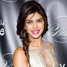 The Next Time You Don T Have Time To Wash Your Hair Keep In Mind That This Style Works Well When You Hair Styles Indian Hairstyles Hairstyles For Round Faces