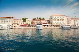 Die stadt porec zählt zu den beliebtesten urlaubsdestinationen in istrien. Porec Kroatien Reisefuhrer Kroati De