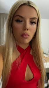 Virginia Sams's Instagram, Twitter & Facebook