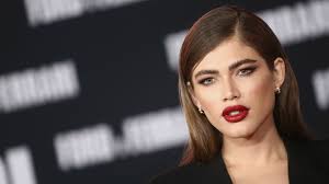 Sara is most known for being a victoria's secret angel since april 2015 and the face of armani beauty and armani si fragrance next to cate blanchett. Valentina Sampaio Makes History As The First Trans Model In The Sports Illustrated Swimsuit Issue Fashionista