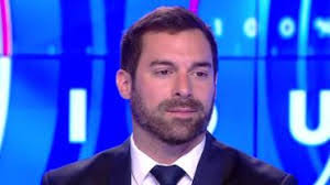 Bernard Coll's Instagram, Twitter & Facebook