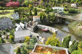 View hampton bays recently sold homes and information about the hampton bays, ny real estate market. 5 Best Family Things To Do In Torquay Fun Places In Torquay To Take Your Kids Go Guides