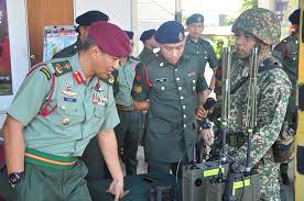 Anda berminat untuk menjadi seorang tentera? Panglima 3 Div Tinjau Berita Tentera Darat Malaysia Facebook
