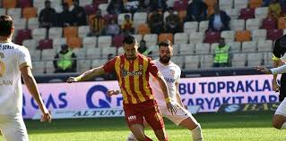 Ing basketbol süper lig takımları. Super Lig De Gol Kralligi Yarisina Yabanci Oyuncu Damgasi Fotomac