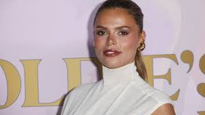 Carefree, stunning 'SI' model almost shows all in revealing swim look