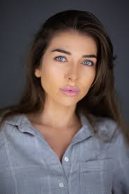 Rosanne Dickerson's Instagram, Twitter & Facebook