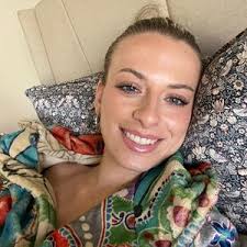 Bailey Gross (@baileygross88)