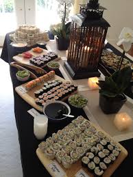 Um bom exemplo é o tradicional yakissoba. Sushi Party For James Sushi Dinner Sushi Party Sushi Night
