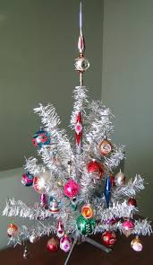 Hawthorne village christmas in new york (self.christmasdecorating). Aluminum Christmas Tree Wikipedia