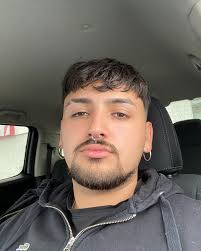 Renato Alfaro (@54rejf) • Instagram photos and videos