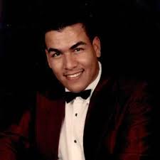 Victor Flores (1973-2020)