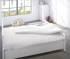 Eazzzy topper von genius » 90 x 200 cm verbessert den liegekomfort allergikerfreundlich 111 tage risikofrei testen jetzt sicher shoppen! Irisette Matratzentopper Ca 90 X 200 Cm Online Bestellen Bei Tchibo 331907
