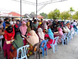 Majlis bantuan khas awal persekolahan fasa 1, penetapan target spm 2017 dan penyerahan slip peperiksaan tov tingkatan 3 dan 5 pada hari khamis, 9 mac 2017. Portal Rasmi Skkk1 Majlis Penyampaian Bantuan Awal Persekolahan 2017