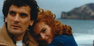 Il postino şiir kıvamında bir film. Scusate Il Ritardo 1982 Di Massimo Troisi Recensione Quinlan It