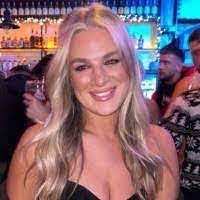 Amberr Johnson's Instagram, Twitter & Facebook