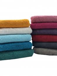 Lot de linge de bain composé de : Lot De 2 Serviettes Eponge 600 G M 50x100 Cm 100 Coton