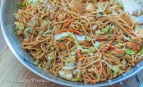 Squid Ball Pancit Canton Recipe Chow Mein Panlasang Pinoy Pancit Pancit Canton Recipe Pancit Recipe