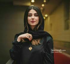Laleh marzban salary income and net worth data provided by people ai provides an estimation for any internet celebrity's real salary income and net worth like laleh marzban based on real numbers. Laleh Marzban Iranian Girl Iranian Women Abayas Fashion