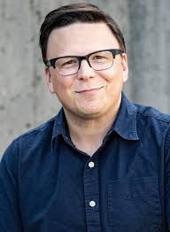 by Elaine Romero directed by Dámaso Rodríguez