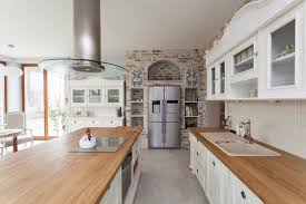 designing a tuscan style kitchen