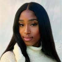 Abi Balogun's Instagram, Twitter & Facebook