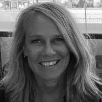 Anna Carlberg's Instagram, Twitter & Facebook