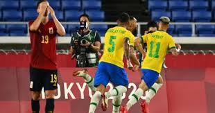 Selección de fútbol de españa) هو ممثل إسبانيا الرسمي في رياضة كرة القدم، يعرف باسم الماتادور (مصارعو الثيران) ولاروخا (الكتيبة الحمراء) ولافوريا روخا (الغضب الأحمر) ، يشرف على شؤونه الاتحاد. Clouvogevbbr7m