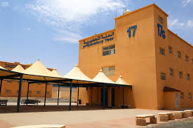 توفر الجامعة برامج عالية الجودة على مستوى البكالوريوس والدراسات العليا، والتي تعد الخريجين. Ø¹Ø§Ù… 400 Ø·Ø§Ù„Ø¨ ÙˆØ·Ø§Ù„Ø¨Ø© ÙŠØ¤Ø¯ÙˆÙ† Ø§Ø®ØªØ¨Ø§Ø± ØªØ­Ø¯ÙŠØ¯ Ù…Ø³ØªÙˆÙ‰ Ø§Ù„Ù„ØºØ© Ø§Ù„Ø¥Ù†Ø¬Ù„ÙŠØ²ÙŠØ© ÙÙŠ Ù…Ø¨Ø§Ø¯Ø±Ø© Ø£Ù…ÙŠØ± Ø­Ø§Ø¦Ù„ ÙˆÙƒØ§Ù„Ø© Ø§Ù„Ø£Ù†Ø¨Ø§Ø¡ Ø§Ù„Ø³Ø¹ÙˆØ¯ÙŠØ©