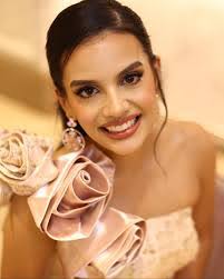 Yadira Jackson's Instagram, Twitter & Facebook