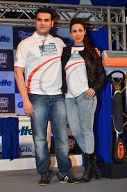 Malaika Arora Arbaaz Khan And Other Stars Attend Gillette S Campaign Launch Bollywood Garam Arbaaz khan has two sisters alvira and arpia and two brothers salman khan and sohail khan.