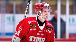 San jose sharks prospect jonathan dahlen has been named the mvp of the allsvenskan, the team was proud to announce. Der Schwedische Sturmer Jonathan Dahlen Wunscht Sich Irgendwann In Der Schweiz Zu Spielen Aktuell Lauft Der Zweitrundenpick Fur Den Timra Ik Auf