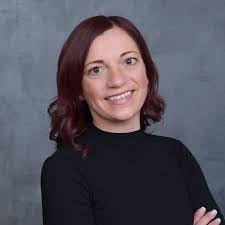 Danielle Nell's Instagram, Twitter & Facebook