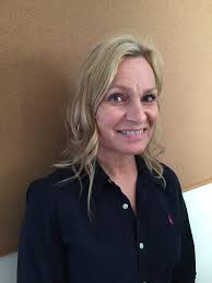 Tina Blizzard's Instagram, Twitter & Facebook