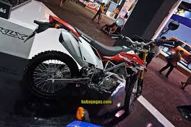 Nah biar lebih detail akan saya berikan galeri foto pilihan warna terbaru kawasaki klx 150 series di bawah ini : Klx 150 Bf Se 2018 Merah Putih Kobayogas Com Your Automotive Blog