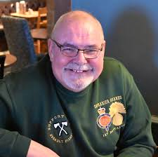 Hi guys, which areas of Gloucester do you live in (including the road name  if possible) and do you like it there as I'm looking to move to Gloucester?  TIA